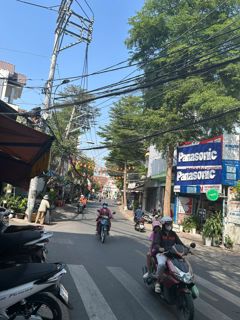 Bán nhà mặt tiền Đường 339, Phước Long B, ngang 4.75m, 2 tầng. Cho thuê 13Tr/Tháng. Cạnh Đỗ Xuân Hợp